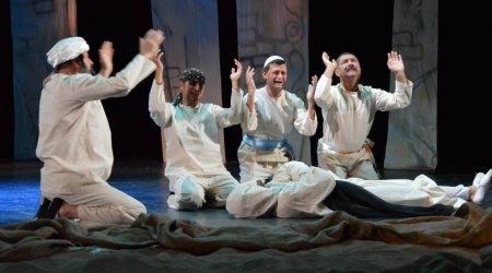 Tamaşamız xarici mətbuatda... - Fotolar