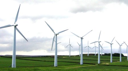 Iranian company to build wind farm in Azerbaijan