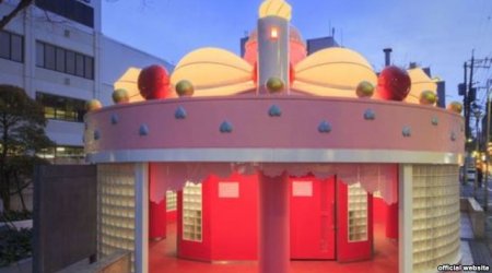 Yaponlar tualetlərdə incəsənət festivalı keçirirlər