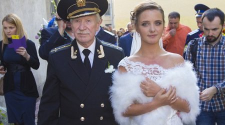 Russian actor, 84, ties the knot with his 24-year-old fiancée