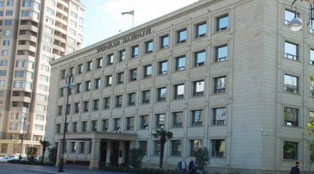 Tikinti şirkəti Nazirliyin departamentini məhkəməyə verdi