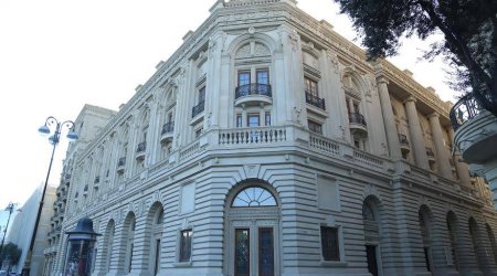 Musiqili Teatrın əməkdaşları Prezidentə təşəkkür etdi- Fotolar