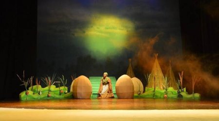  “Çirkin ördək balası” ilə “Romeo və Culyetta” 88-ci teatr mövsümünü açacaqlar - Fotolar