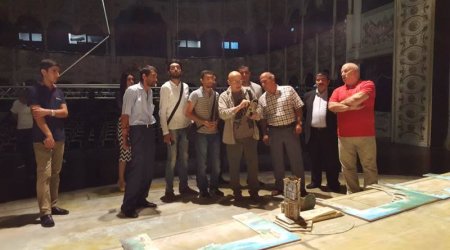 Musiqili Teatrda Moskvalı rəssamdan ustad dərsi - Fotolar