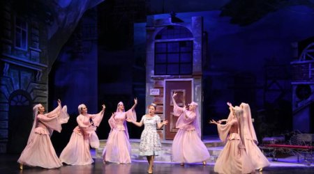 Musiqili Teatrda uğurlu premyera - Fotolar