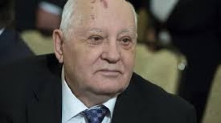 Qorbaçov xəstəxanaya yerləşdirildi