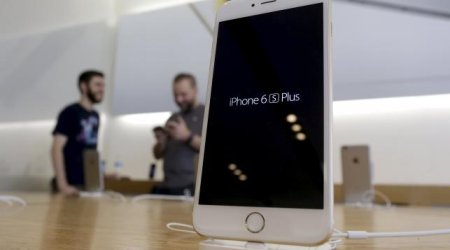 Apple reports record sales of iPhone 6s, 6s Plus in first weekend