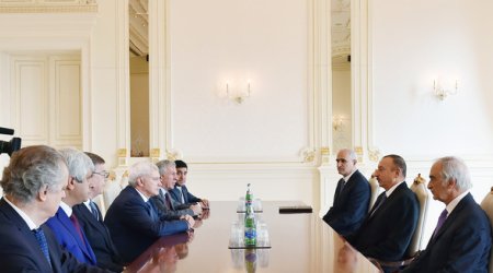 President Aliyev meets St Petersburg governor