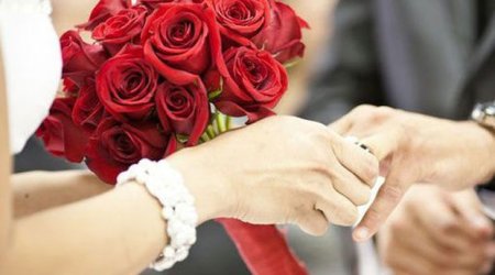 Azərbaycanda gəlində siflis aşkarlandı, amma nikah kəsildi