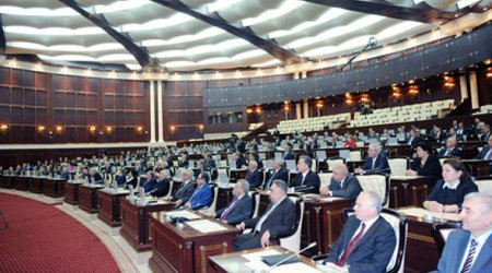 Deputatlar hökumətə 6 gün vaxt verdilər