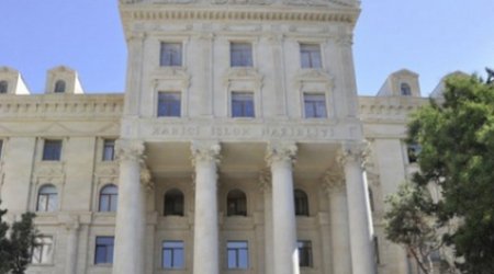 XİN-dəki gizli bomba partladı