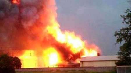 Yəhudilərin müqəddəs məbədi yandırıldı