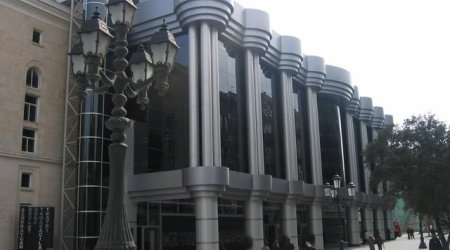  “Biz teatrı sevirik” layihəsi davam edir