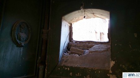 Zibilliklərdə nümayiş etdirilən naməlum rəssamların sərgisi - FOTOLAR