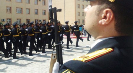 DİN əsgərlikdə olmuş gənclərə müraciət etdi