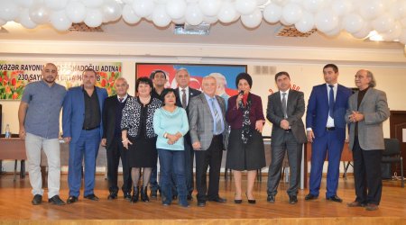  “Biz teatrı sevirik” layihəsi daha bir məktəbdə - Fotolar