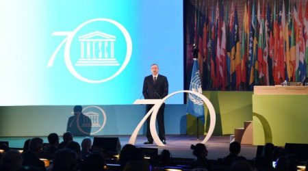 İlham Əliyev UNESCO Baş Konfransının Liderlər Forumunda - FOTOLAR