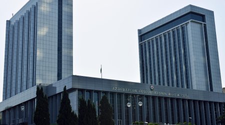 Milli Məclisin deputatına ağır itki