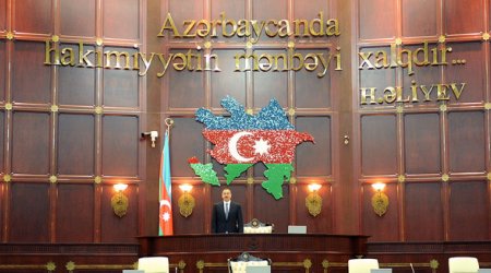 İlham Əliyev Milli Məclisin iclasında çıxış etdi