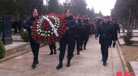 Azerbaijan buries policemen killed in clash with Islamists