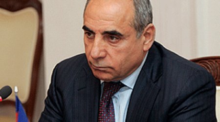 Lukashenko presents Order of Honor to Azerbaijan first vice premier