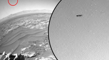 Incredible UFO spotted 'hovering' above MARS