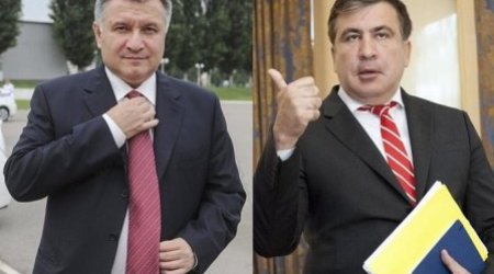 Gürcü-erməni dueli – Avakov Saakaşvilini necə islatdı – VİDEO