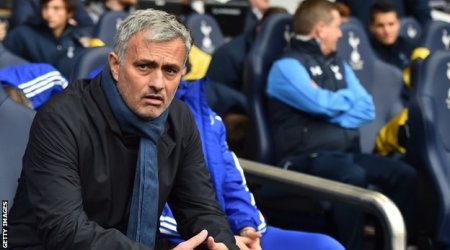 Jose Mourinho: Chelsea manager not certain to go, says Pat Nevin