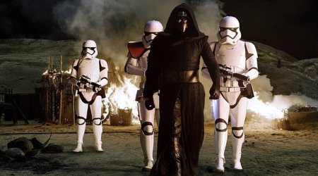 'Star Wars: The Force Awakens': Film review