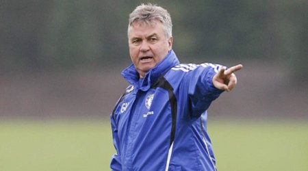 Chelsea confirm Guus Hiddink as manager following Jose Mourinho's sacking