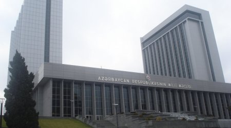 Azerbaijani MP proposes bill to sever ties with US