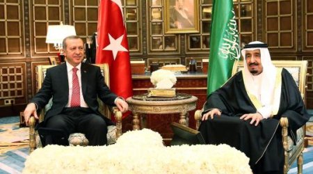 Səudiyyə Ərəbistanı iqtisadiyyata 613 milyard dollar sərmayə qoyacaq