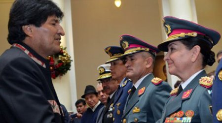 Çe Qevaranı vuran generalın qızı ali baş komandan oldu