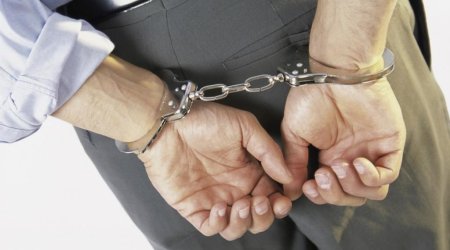 ​Azərbaycanda tanınmış yazıçının oğlu yenidən həbs edildi