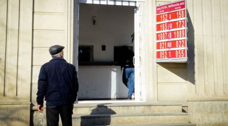 Azərbaycanda valyutadəyişmə məntəqələri bağlanır