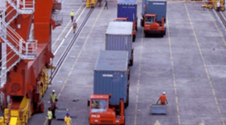 Azerbaijan eyes transportation as priority in 2016