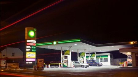 BP cuts 4,000 jobs in face of falling oil prices