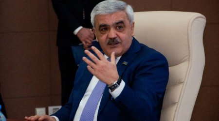 ​Rövnəq Abdullayev: 