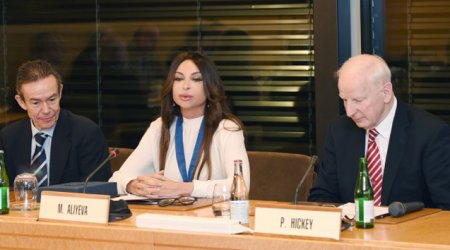 Mehriban Əliyevaya Avropa Olimpiya Komitələrinin Ali Ordeni təqdim edildi - Fotolar