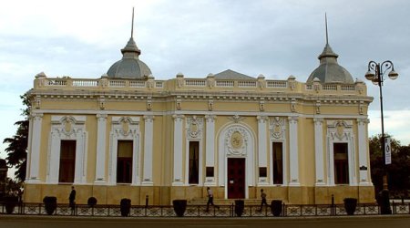 Yuğ teatrı fəaliyyətini Kukla Teatrında davam etdirəcək