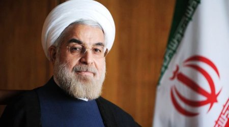 Ruhani İtaliyada 17 milyard dollarlıq saziş imzaladı