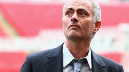 Man United to step up Jose Mourinho chase