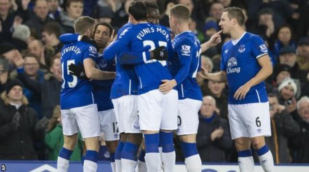 Everton 3 - 0 Newcastle