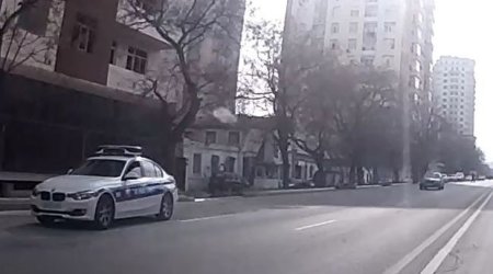 Полицейский нарушил ПДД