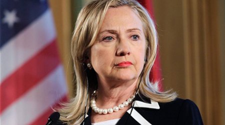 Klintonların pullu çıxışlardan əldə etdiyi milyonlar