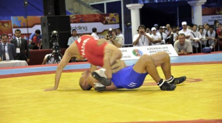 Junior Azerbaijani wrestler wins Ryazan tournament