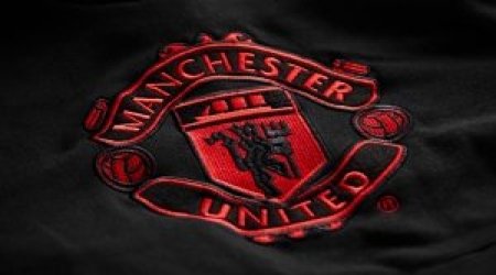 “Mançester Yunayted” klubunun səhmləri 20% ucuzlaşdı