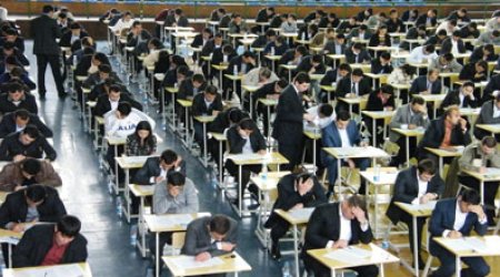 DQMK: 160 dövlət orqanı üzrə 14889 vakant dövlət qulluğu vəzifəsi çıxarılıb