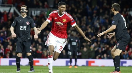 Marcus Rashford: Louis van Gaal says Man Utd striker is a 'special talent'