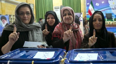 ​İran KİV: Parlament seçkilərində mühafizəkarlar səslərin 54,5 faizini qazanıb